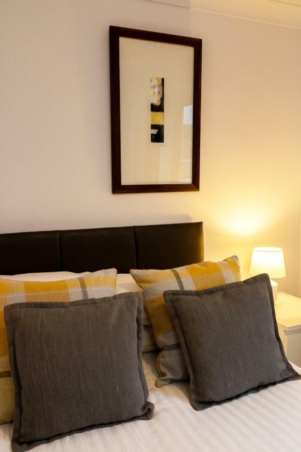 St Anne'S Serviced Accommodation - Bicester Oxfordshire Exterior photo